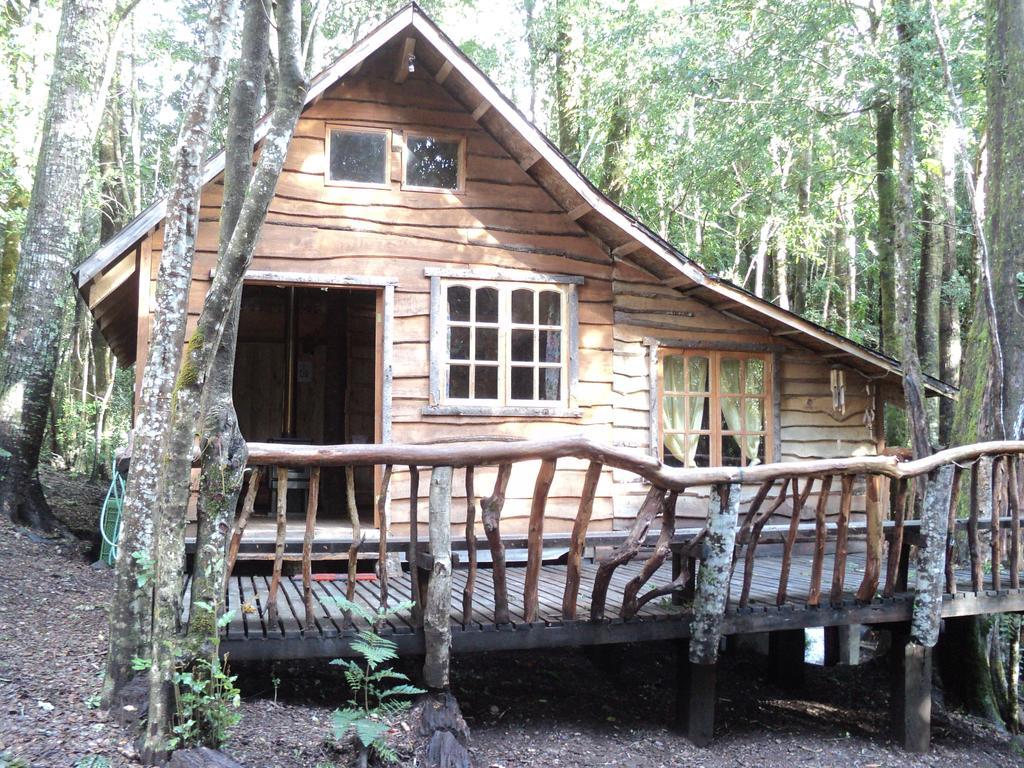 Cabana Rustica Patagonia Chilena Coñaripe Rum bild